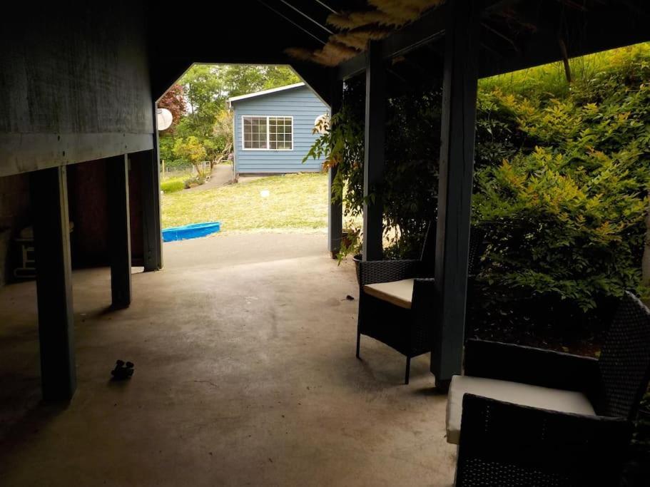 Oceanfront Studio/Loft: Alpacas, Oysters & Kayaks เชลตัน ภายนอก รูปภาพ